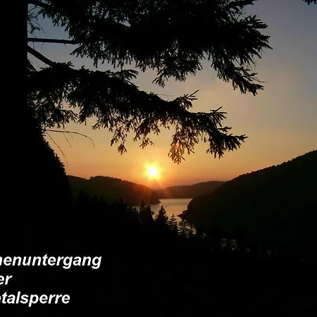 Lägenhet Gaestehaus Buendge