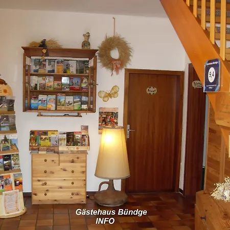 公寓 Gaestehaus Buendge